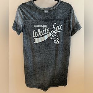 Genuine Merchandise Chicago White Sox Sleep Shirt Size Small-UEC - worn once